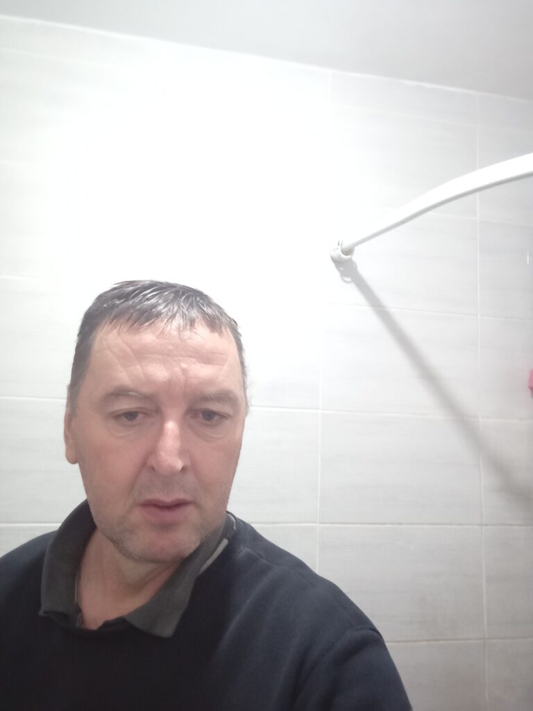 Trazim zensku osobu za druzenje